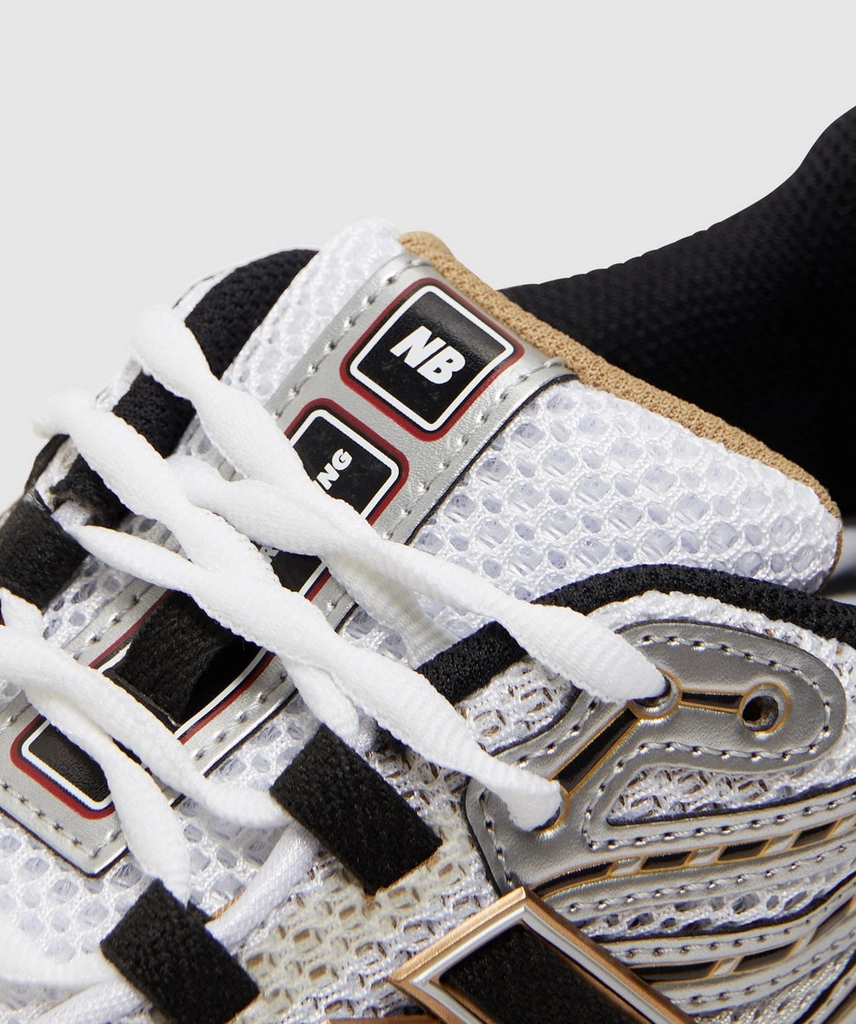 New Balance 1906 sneaker